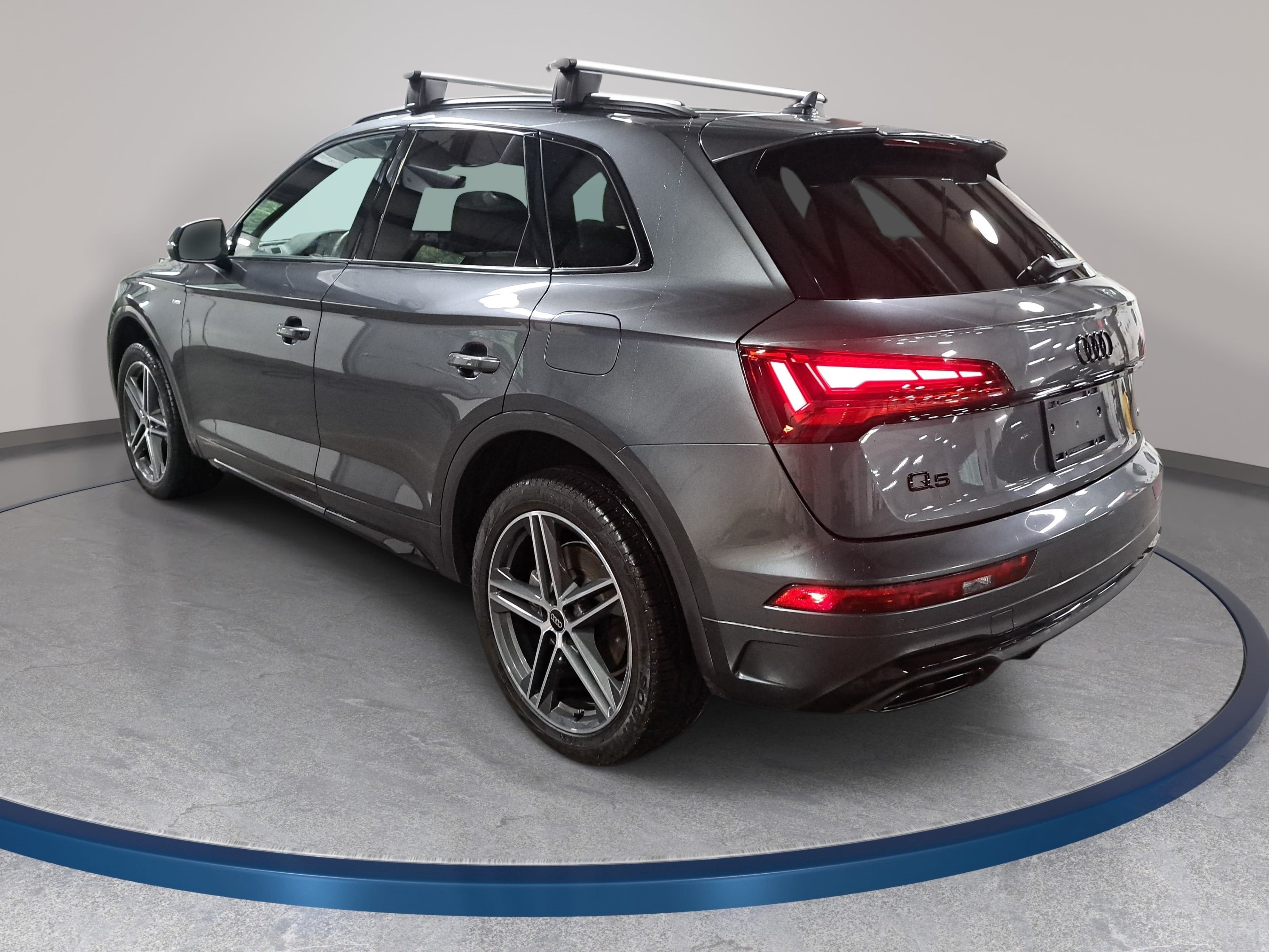 2023 Audi Q5 S line Premium Plus