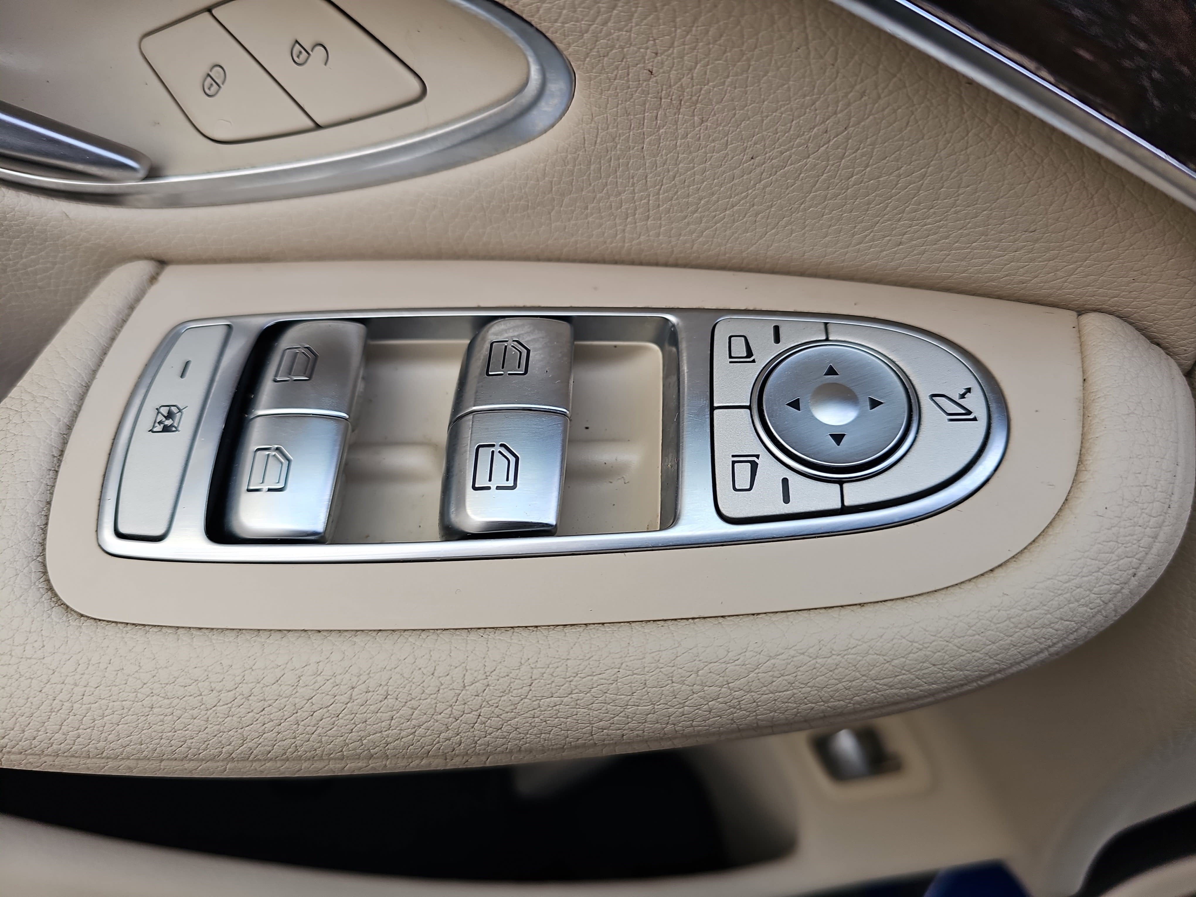 2018 Mercedes-Benz GLC GLC 300