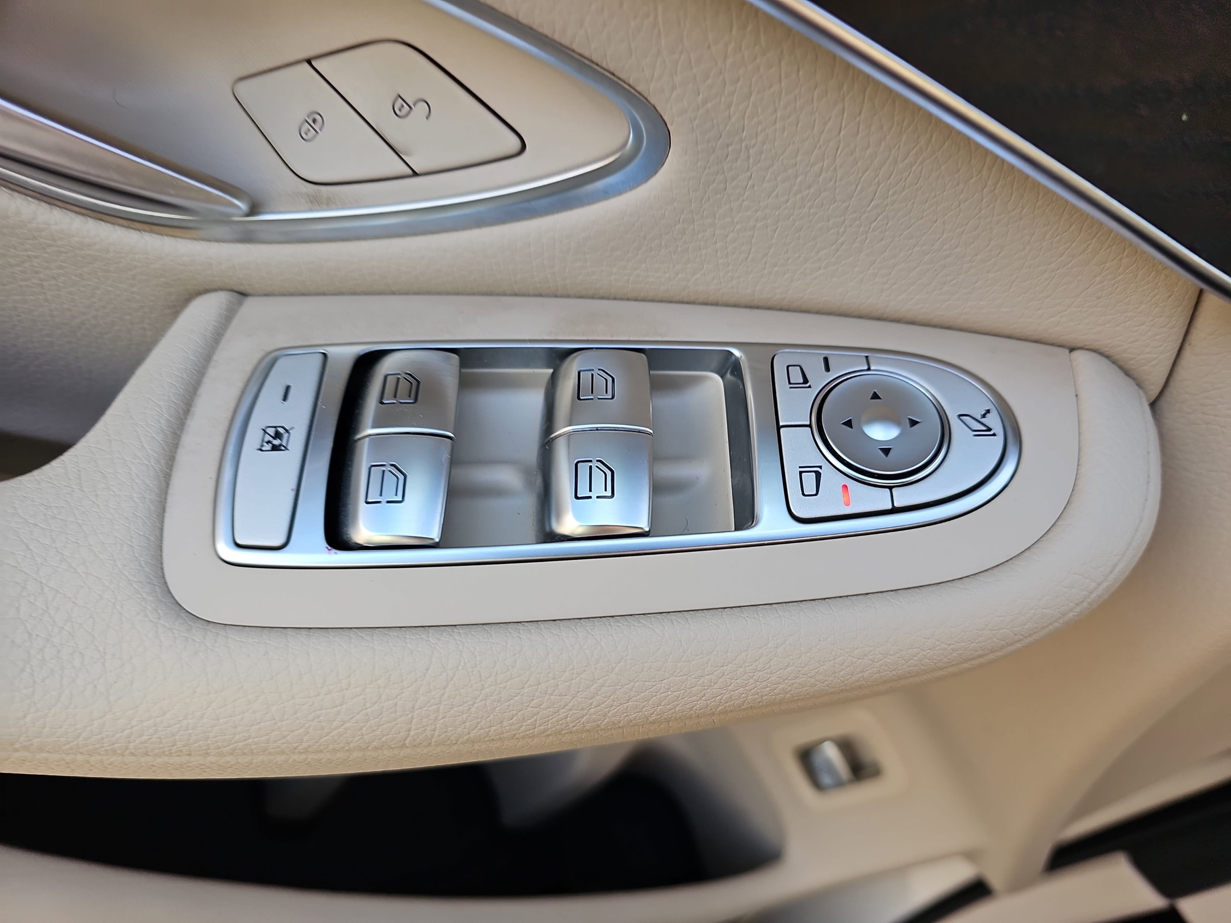 2019 Mercedes-Benz GLC GLC 300