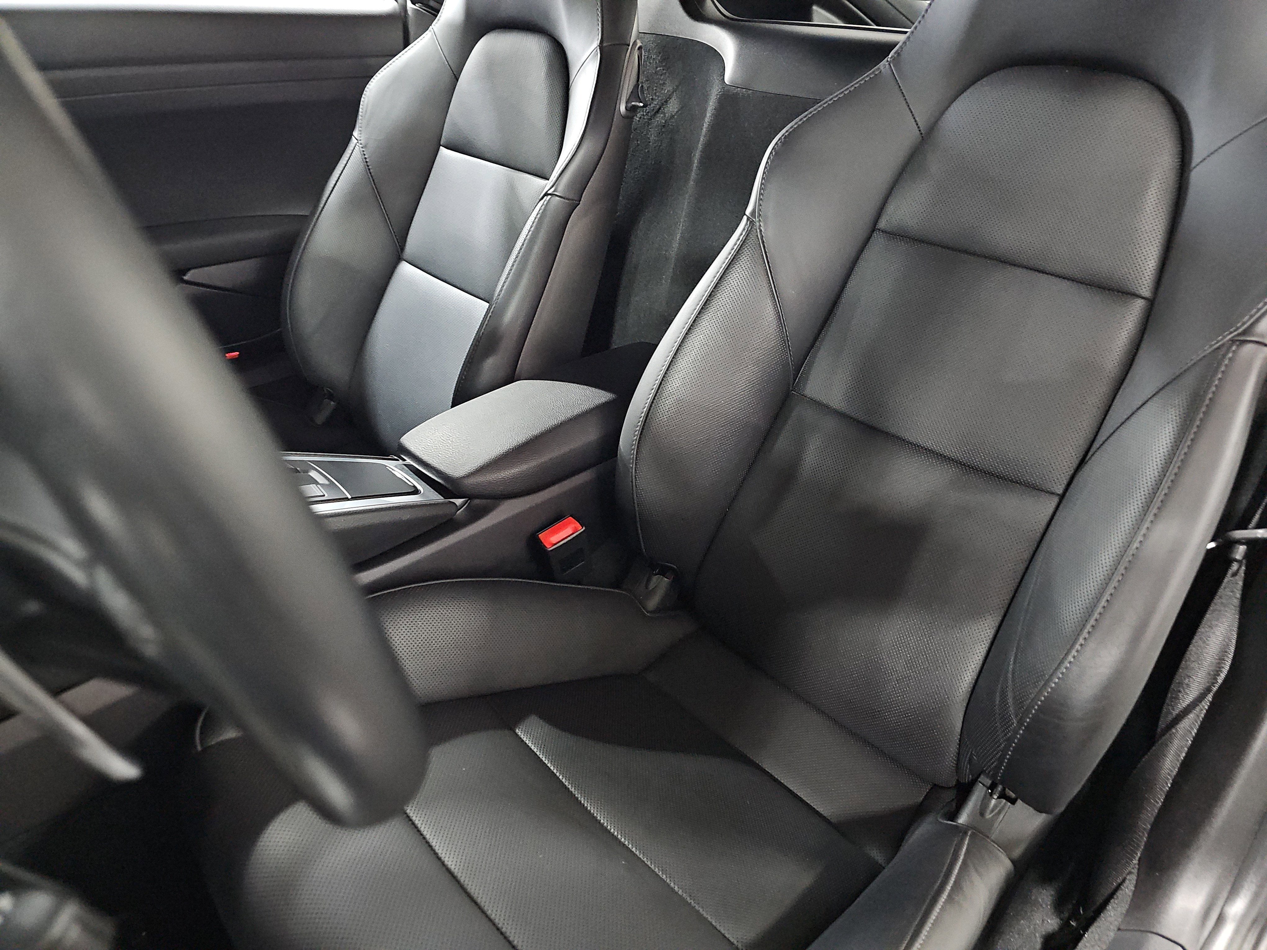 2021 Porsche 718 Cayman Base