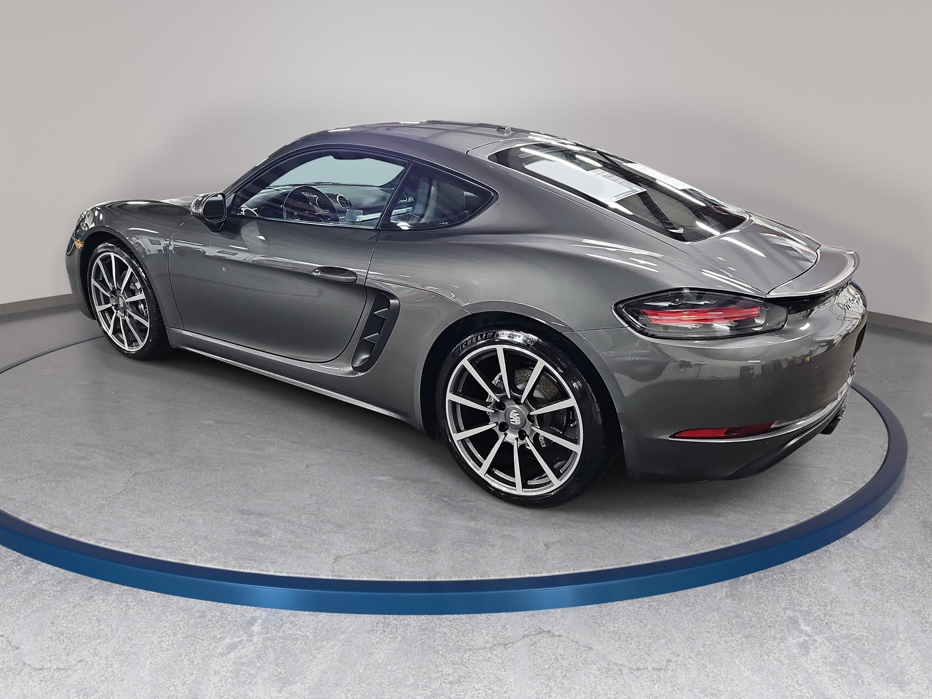 2021 Porsche 718 Cayman Base