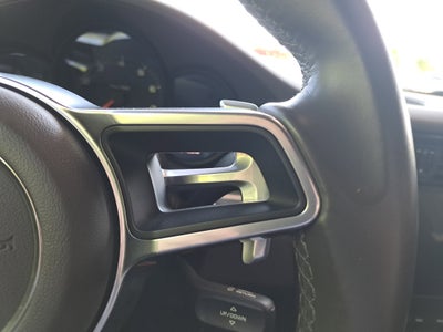 2018 Porsche 911 Carrera