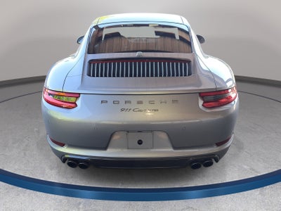 2018 Porsche 911 Carrera