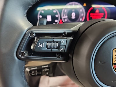 2025 Porsche 911 Carrera S