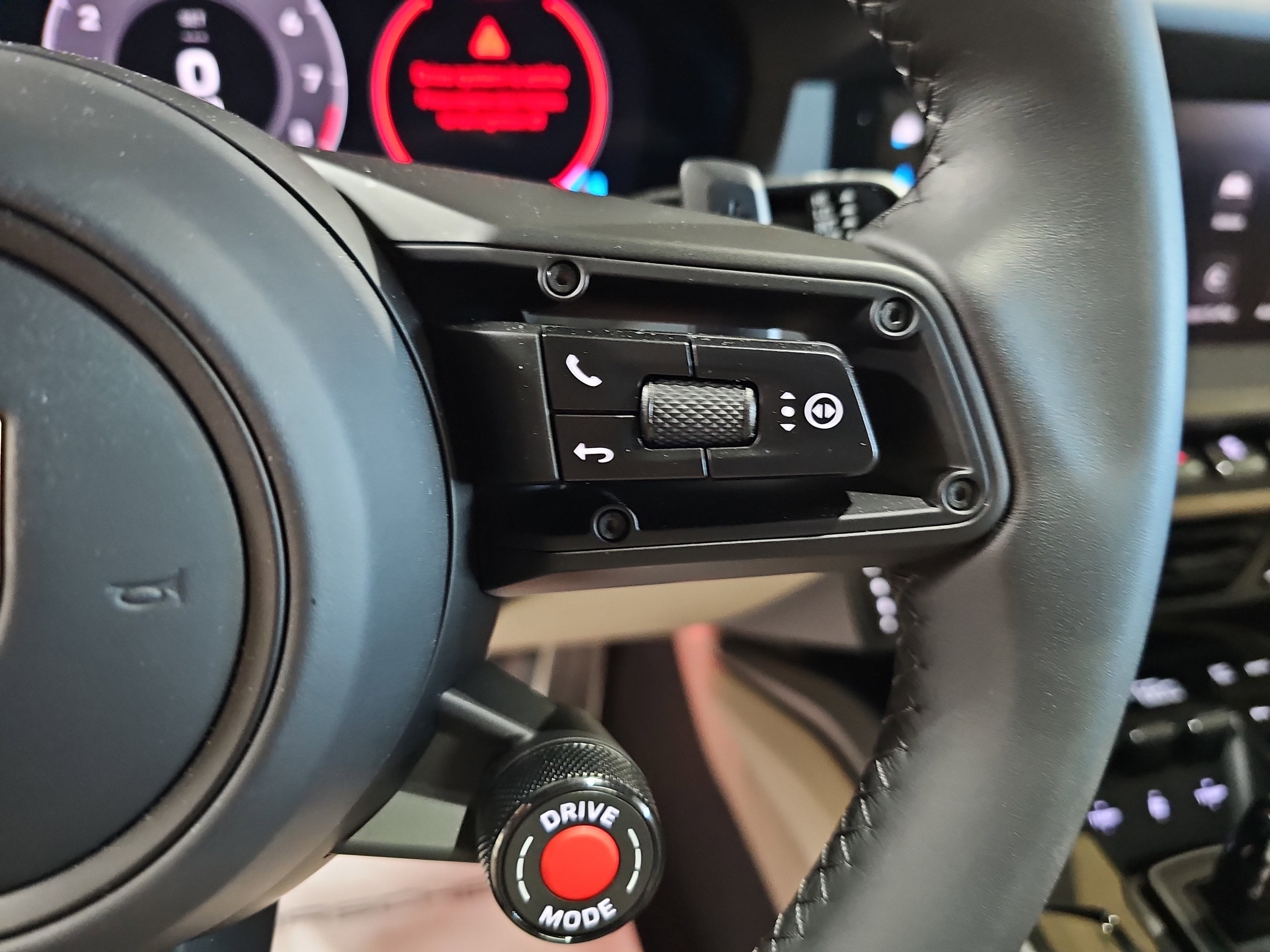 2025 Porsche 911 Carrera S