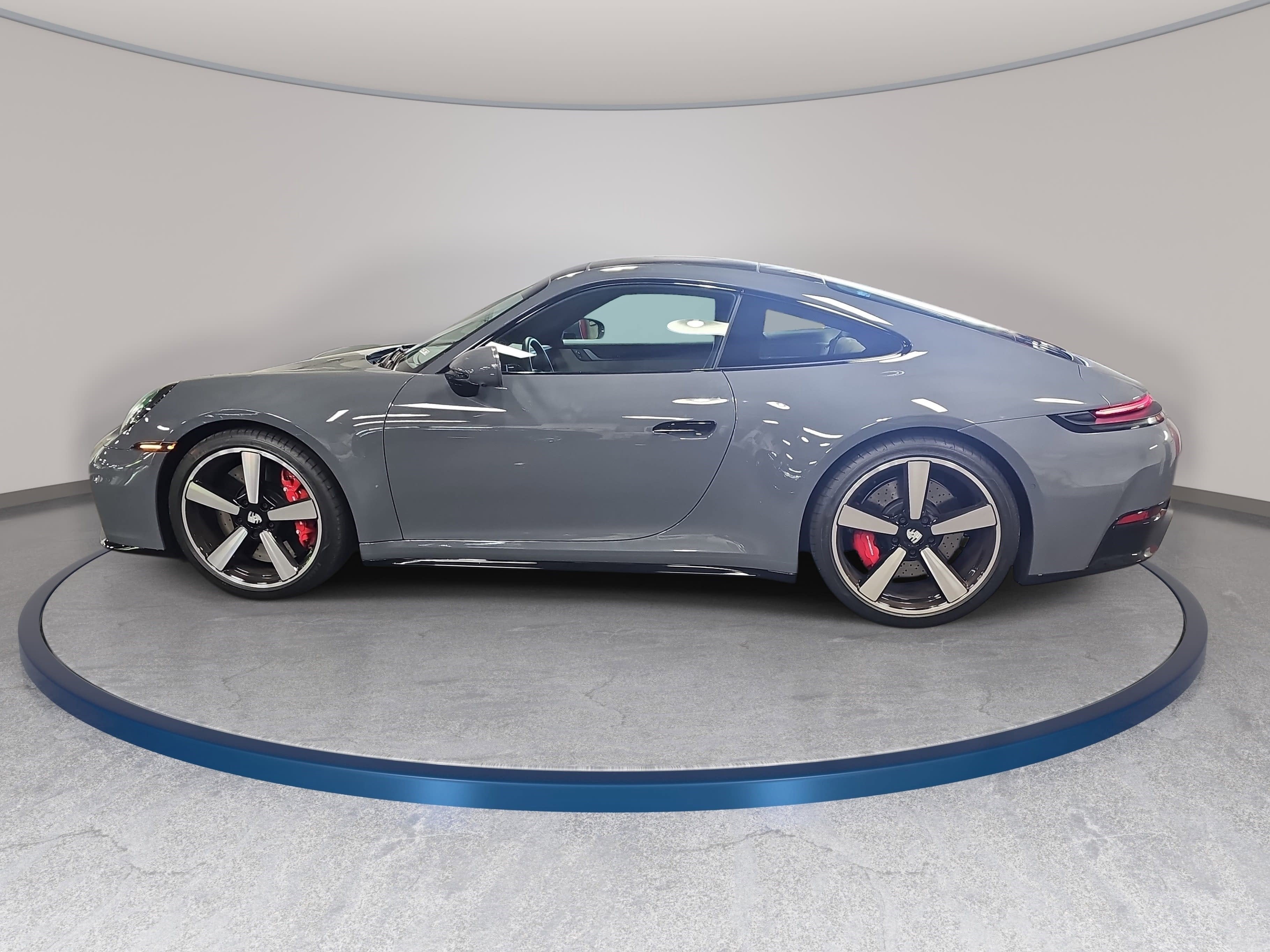 2025 Porsche 911 Carrera S