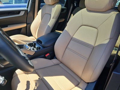2026 Porsche Cayenne E-Hybrid