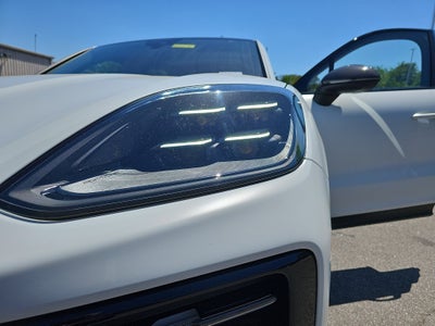 2026 Porsche Cayenne E-Hybrid